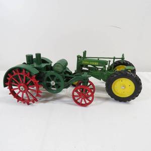 lot 156 image: Grouping of 2 Ertl John Deere Tractors Including Model A, Kerosene Mogul 116