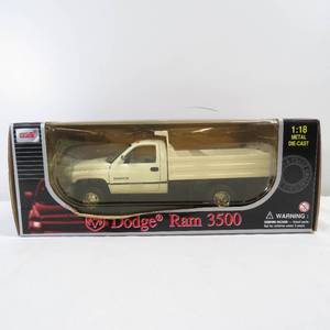 lot 186 image: Anson Dodge Ram 3500 Dump Style Pick Up Diecast Truck 118