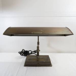 lot 218 image: Vintage Heavyweight MetalBrass Art Deco Swivel Head Desk Lamp - AWESOME