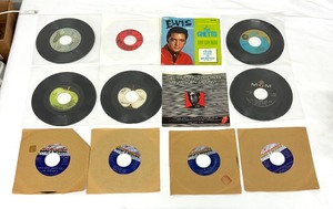 lot 119A image: Assorted Vintage 45 Records includes Elvis, Michael Jackson, The Beatles and More