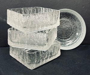 lot 122 image: Three 1970s MCM Hoya Glacier Bark Frost Fire Square Dishes, Candy, Condiment Dish
