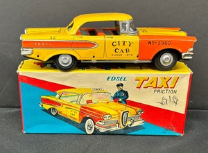 lot 80 image: Vintage 1950s Japan Friction Tin Litho Edsel NY City Cab Taxi NY RARE VINTAGE 1958 HAJI JAPAN EDSEL TIN FRICTION TAXI IN ORIG. BOX