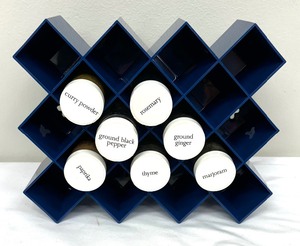 lot 109 image: Vintage Copco Acrylic Honeycomb Spice Rack