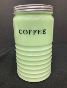 lot 155 image: Vintage Jeannette Jadeite Glass Coffee Canister