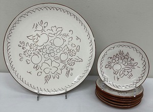 lot 158C image: Vintage Stangl Pottery Sgraffito Dishware