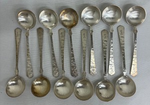 lot 48 image: Vintage Silver Plated Deep Soup Spoons