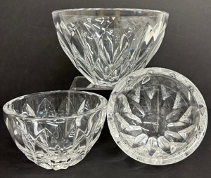 lot 68 image: Three Kosta Boda Full Lead Crystal Bowls