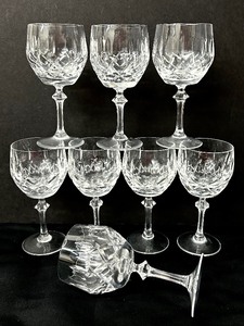 lot 91 image: Eight Beautiful Crystal Wine Glasses