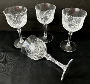 lot 57 image: Stunning Vintage Crystal Stemware