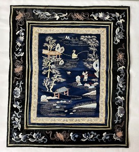 lot 102 image: Vintage Chinese Silk Wall Hanging