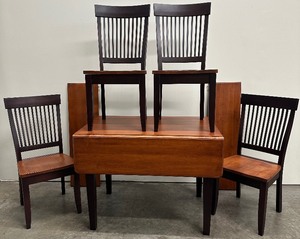 lot 9 image: Beautiful  Dining Table, Four Chairs and Two Leaves
