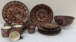 lot 122 image: Vintage Stangl Pottery Brown Town and Country Dishware