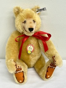 lot 130 image: Steiff W Germany Dicky 1930 Replica Teddy Bear