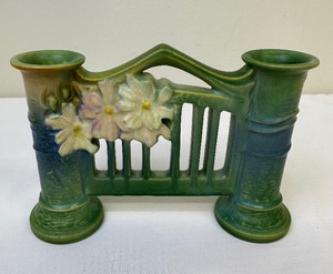 lot 113A image: Vintage Roseville Pottery Cosmos Double Bud Vase