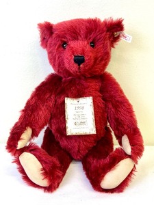 lot 69A image: Steiff British Collectors 1998 Teddy Bear