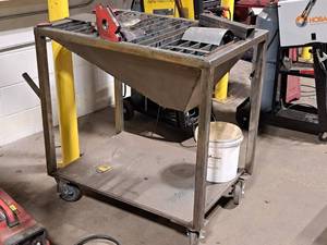 lot 9 image: Plasma Cutting Table
