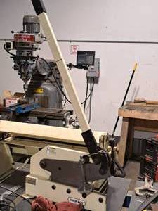 lot 12 image: 12 Plate Shear M1041