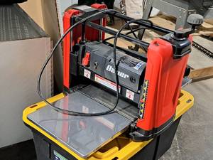 lot 30 image: Bauer 12-12 Planer
