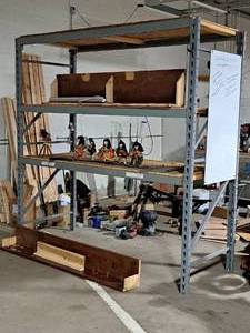 lot 134 image: Pallet Racking - 8x8x3 - 8 Uprights (x2), 8 Cross Beams (x6)