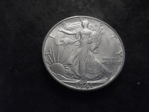 lot 39 image: 1941 S Walking Liberty Half Dollar