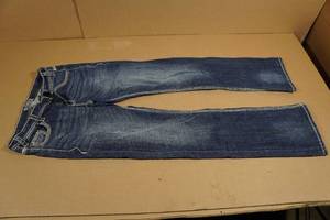 lot 129 image: Rock & Roll Cowgirl Jeans -Size 32x33