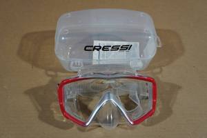 lot 137 image: Cressi Pano 3 Mask