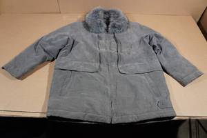 lot 148 image: Bromley Sport Womens Jacket -Large
