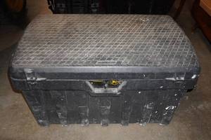 lot 179 image: Contico Storage Box with Assorted Tools