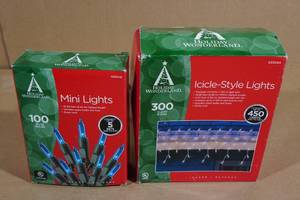 lot 43 image: Holiday Wonderland Mini Light and Icicle-Style Light Sets