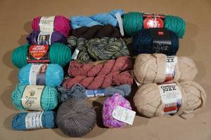 lot 47 image: Assorted Yarn