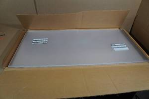 lot 49 image: 5 Optix 24x48 Acrylic Sheets