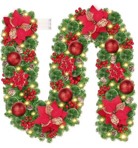 lot 5 image: Pre-Lit 9 Christmas Garland