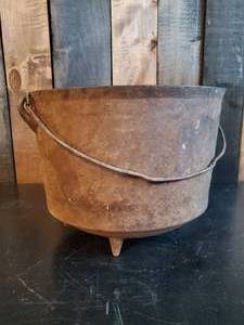 Large Tri Footed Cast Iron Pot with Handle