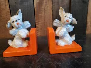 Lot of 2 Vintage Dog Bookends