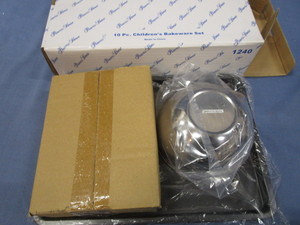 PH Childrens Bakeware Set