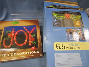 Swags With Bow Lighted
