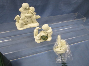 SN Tree Topper, Figures