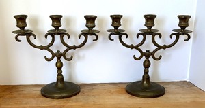lot 80 image: Vintage Brass Candle Holders