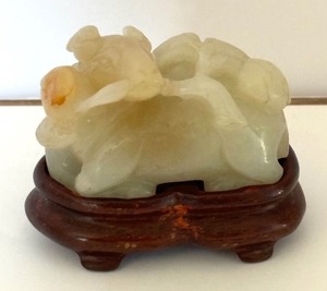 lot 43A image: Antique White Jade Deer with Peach of Longevity Carving