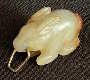 lot 66A image: Vintage Miniature Hard Stone  Jadeite Chinese Carved Rabbit Figurine