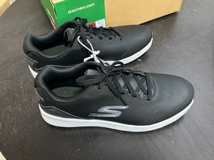 lot 110 image: New Mens Skechers Mens GO GOLF Elite 4 Golf Shoes Black Size 8.5