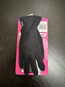 lot 113 image: New Head Womans Medium Touchscreen Running Gloves - Works With Phones  Black