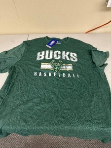 lot 82 image: New Milwaukee Bucks Basketball T-Shirt Size 2XL