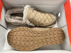 lot 126 image: New Womens Baretraps Gemma Spring  Winter Faux Fur Lined Shoes  Mules  Slippers Size 6.5 Taupe