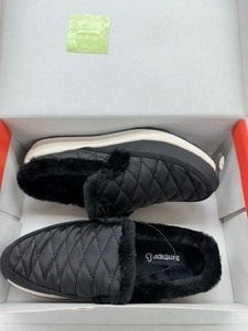 lot 130 image: New Womens Baretraps Gemma Spring  Winter Faux Fur Lined Shoes  Mules  Slippers Size 9 Black