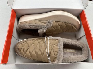 lot 162 image: New Womens Baretraps Gemma Spring  Winter Faux Fur Lined Shoes  Mules  Slippers Size 11 Taupe