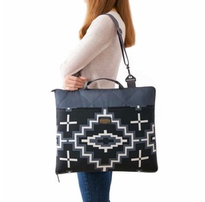 lot 154 image: New PENDLETON Outdoor Packable Blanket - Otero Multi - grayblackwhite