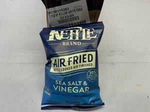 lot 248 image: S. 6x 1.7oz Kettle Air Fried Sea Salt & Vinegar Potato Chips