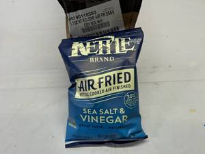 lot 251 image: S. 6x 1.7oz Kettle Air Fried Sea Salt & Vinegar Potato Chips