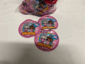 lot 15 image: 20 Bath Bomb Crumbles-LOL Surprise